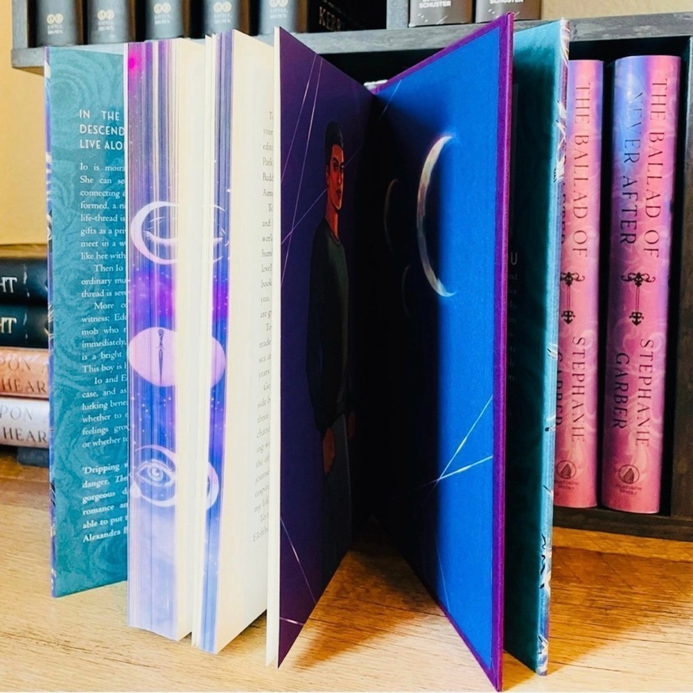 Fairyloot Exclusive Signed Edition Threads That  Bind by Kika Hatzopualuo - Picture 6 of 13